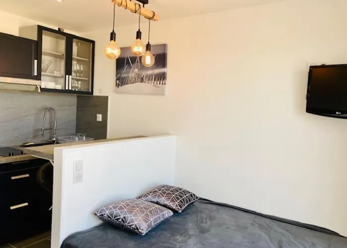 103, Heliopolis Fgh Au Village Naturiste Daire *